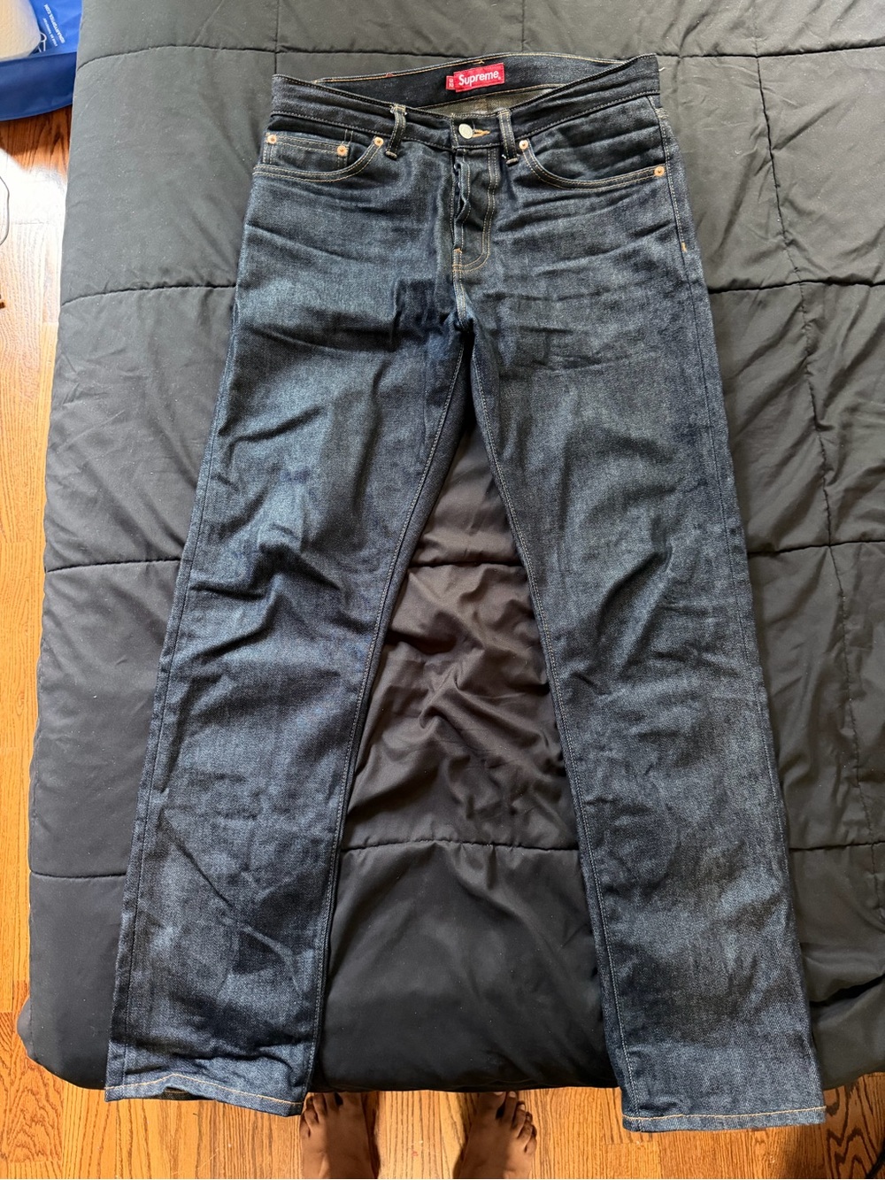 Supreme Men's Black Indigo Straight Jeans